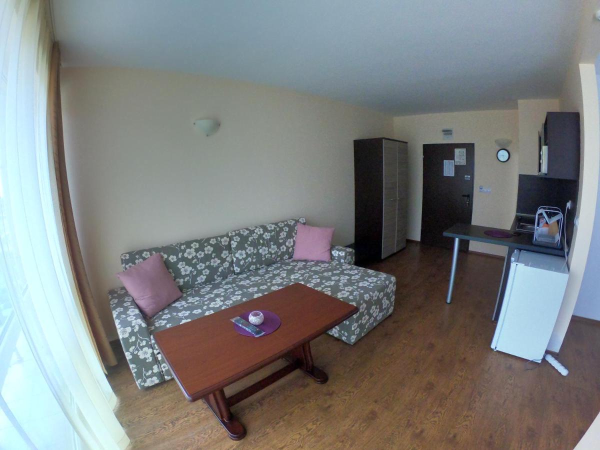 Vili Apartment Burgasz Kültér fotó